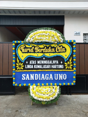 Papan Bunga Duka di Sumpang Minangae